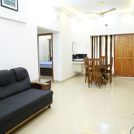 Down Town Holidays Thiruvananthapuram Extérieur photo